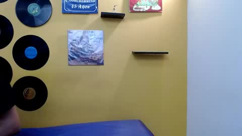 VERUS online show from April 12, 2026, 7:30 pm