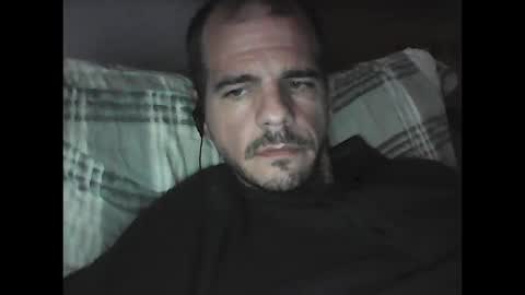 Easy-E online show from October 11, 2025, 7:34 pm