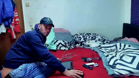 sklave99817 online show from September 30, 2025, 10:26 pm