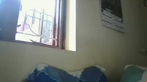 Snapshot of sklavepappu143 chatting on May 16, 2026, 6:21 am Indianslut1431 online show from May 16, 2026, 6:21 am