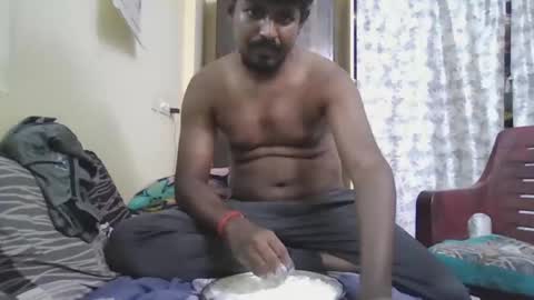 Snapshot of sklavepappu143 chatting on June 6, 2026, 8:30 am Indianslut1431 online show from June 6, 2026, 8:30 am