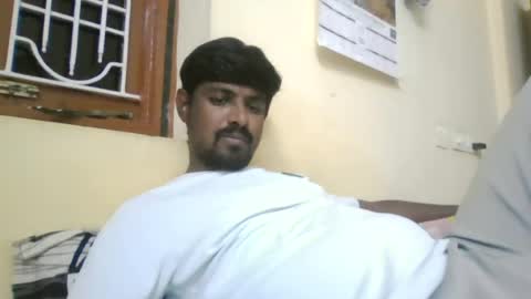 Snapshot of sklavepappu143 chatting on June 13, 2026, 1:53 pm Indianslut1431 online show from June 13, 2026, 1:53 pm