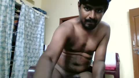 Snapshot of sklavepappu143 chatting on June 18, 2026, 5:51 am Indianslut1431 online show from June 18, 2026, 5:51 am