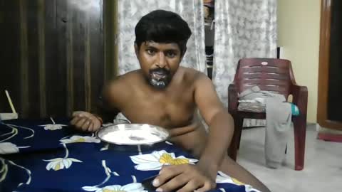 Snapshot of sklavepappu143 chatting on June 18, 2026, 9:14 am Indianslut1431 online show from June 18, 2026, 9:14 am