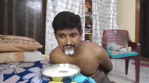 Snapshot of sklavepappu143 chatting on July 20, 2026, 8:50 am Indianslut1431 online show from July 20, 2026, 8:50 am