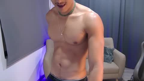 Snapshot of skull_prospect chatting on April 20, 2026, 3:42 am Liam Vokov online show from April 20, 2026, 3:42 am