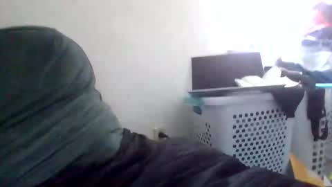 Snapshot of skulldaddy1 chatting on May 21, 2026, 9:33 pm skulldaddy1 online show from May 21, 2026, 9:33 pm