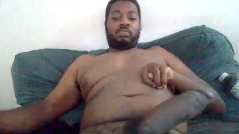 Snapshot of skulldaddy1 chatting on August 9, 2026, 6:24 pm skulldaddy1 online show from August 9, 2026, 6:24 pm