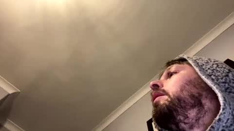 Snapshot of skuzzy25 chatting on February 16, 2025, 3:04 am skuzzy25 online show from February 16, 2025, 3:04 am