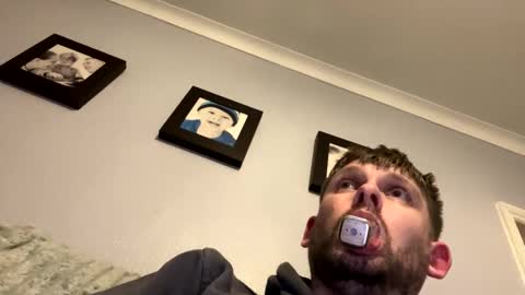 Snapshot of skuzzy25 chatting on March 1, 2025, 4:37 am skuzzy25 online show from March 1, 2025, 4:37 am