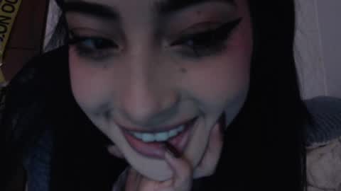 Snapshot of sky829066 chatting on July 19, 2026, 7:23 am sky online show from July 19, 2026, 7:23 am