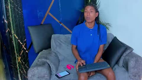 sky_walkerss online show from July 15, 2026, 6:35 pm