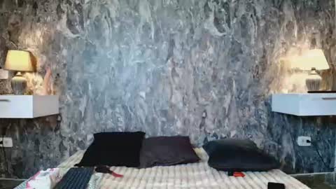 Snapshot of sky_white_ chatting on July 5, 2026, 12:01 pm sky_white_ online show from July 5, 2026, 12:01 pm