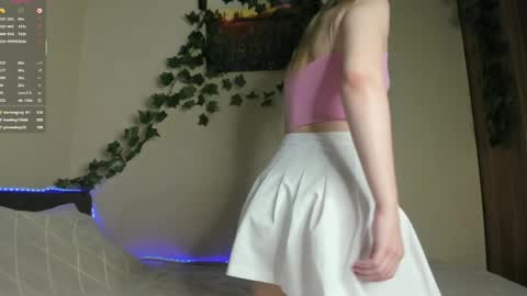 skyedavis online show from May 12, 2026, 1:41 pm