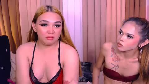 Snapshot of skylarvox_ chatting on March 7, 2025, 11:38 pm skylarvox_ online show from March 7, 2025, 11:38 pm