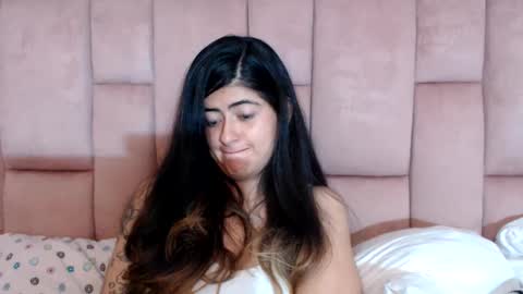 Snapshot of skyler1195 chatting on June 2, 2026, 4:14 am Skyler online show from June 2, 2026, 4:14 am