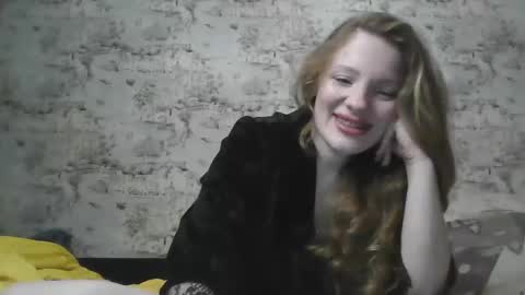 Snapshot of skyler_wans chatting on February 17, 2025, 12:54 am Skyler online show from February 17, 2025, 12:54 am
