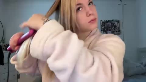 skymay777 online show from October 14, 2025, 5:03 pm