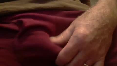 Snapshot of skypylot chatting on May 1, 2026, 5:39 pm ResqPylot2 online show from May 1, 2026, 5:39 pm