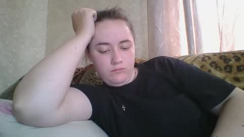 Snapshot of skyressie333 chatting on April 26, 2026, 6:22 am skyressie333 online show from April 26, 2026, 6:22 am