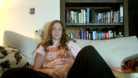 Snapshot of skywinters chatting on June 23, 2026, 12:52 am Sky Winters online show from June 23, 2026, 12:52 am