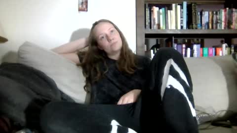 Snapshot of skywinters chatting on July 25, 2026, 1:36 am Sky Winters online show from July 25, 2026, 1:36 am
