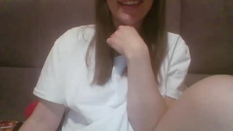 Sladkiegubki online show from February 21, 2025, 9:43 pm