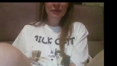 Sladkiegubki online show from October 22, 2025, 9:58 pm