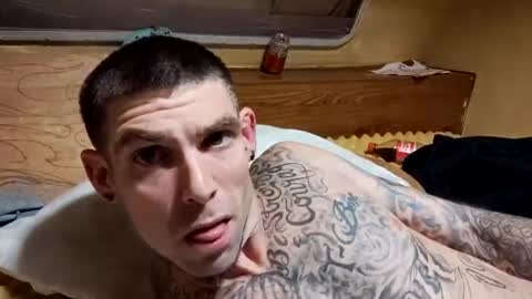 SexyMFSlangincock69FYPM online show from January 19, 2025, 9:55 am