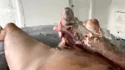 slatersurfer online show from December 11, 2024, 8:07 pm