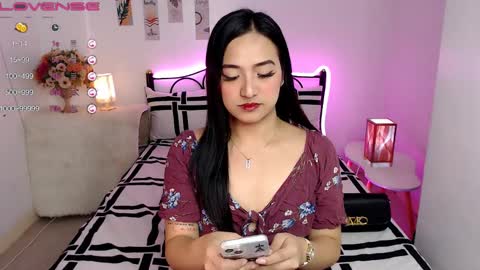 Snapshot of slave_amanda69 chatting on January 12, 2025, 5:24 am Queen Cyrine online show from January 12, 2025, 5:24 am