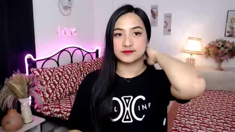 Snapshot of slave_amanda69 chatting on September 9, 2025, 6:02 am Queen Cyrine online show from September 9, 2025, 6:02 am