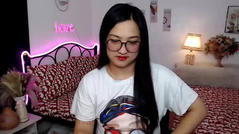 Snapshot of slave_amanda69 chatting on September 15, 2025, 4:34 am Queen Cyrine online show from September 15, 2025, 4:34 am