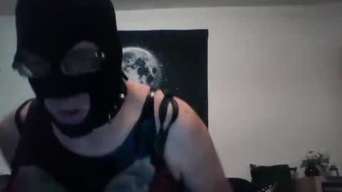 Snapshot of slaveforgodess chatting on October 12, 2025, 1:15 am slaveforgodess online show from October 12, 2025, 1:15 am