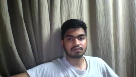 Snapshot of slavesj18 chatting on February 26, 2025, 3:08 pm Add me on hangout sjcool1998 online show from February 26, 2025, 3:08 pm