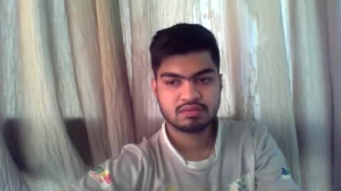 Add me on hangout sjcool1998 online show from December 20, 2025, 4:41 am