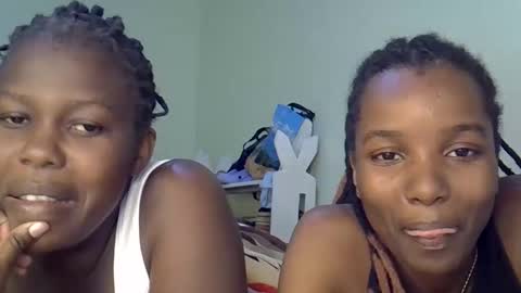 sleciah online show from January 8, 2026, 7:38 pm