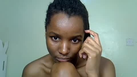 Snapshot of sleciahsha chatting on June 14, 2026, 5:26 pm sly online show from June 14, 2026, 5:26 pm
