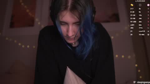 Sonya online show from December 20, 2024, 11:37 pm