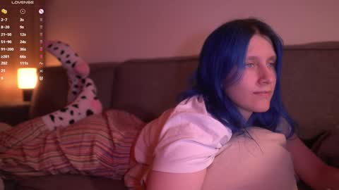 Sonya online show from September 23, 2025, 8:12 pm