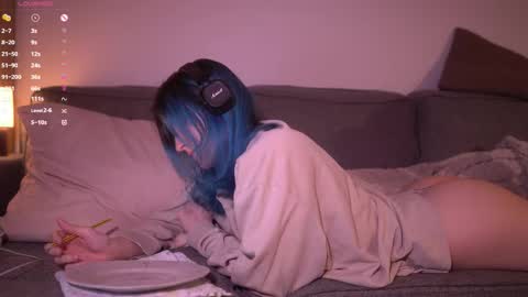 Sonya online show from February 6, 2026, 10:35 pm