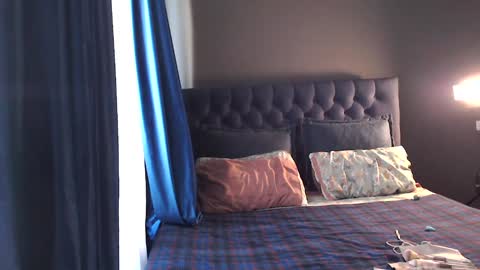 Slemgem Amy  friends online show from September 26, 2025, 10:30 am