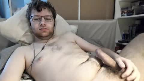 Snapshot of slender_slit chatting on February 8, 2026, 8:29 am slender_slit online show from February 8, 2026, 8:29 am