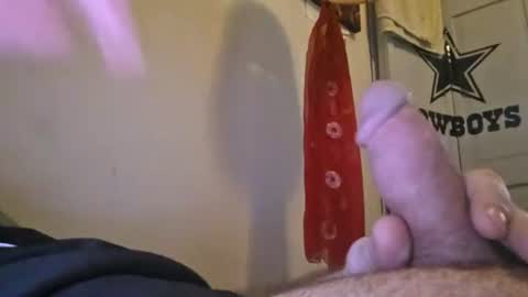 Snapshot of slevink214 chatting on August 3, 2026, 7:28 pm slevink214 online show from August 3, 2026, 7:28 pm