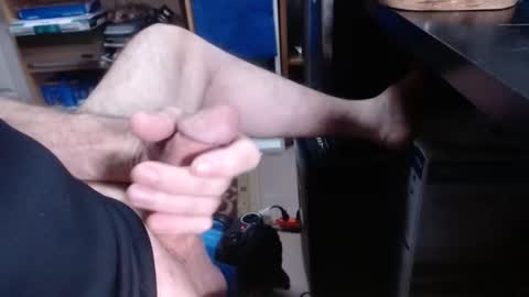 sliderguy699 online show from January 18, 2026, 10:52 am