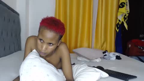 Snapshot of slim_africanha chatting on February 27, 2025, 3:37 pm slim_africanha online show from February 27, 2025, 3:37 pm