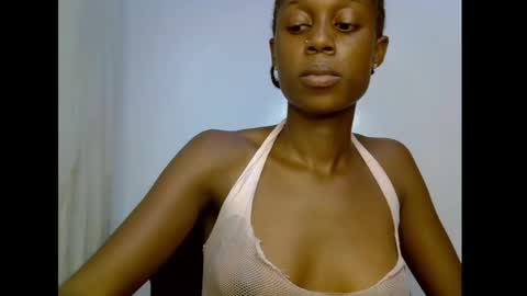 Snapshot of slim_candy12 chatting on May 29, 2026, 8:40 pm Lily online show from May 29, 2026, 8:40 pm
