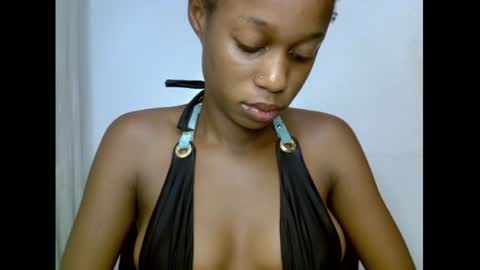 Snapshot of slim_candy12 chatting on July 9, 2026, 7:23 am Lily online show from July 9, 2026, 7:23 am