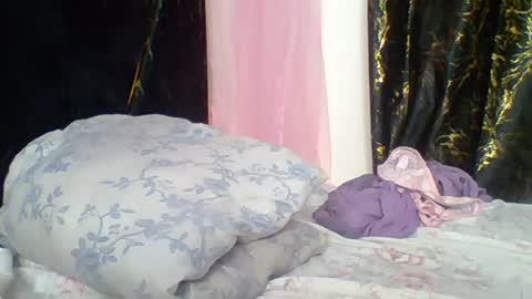 Anna online show from July 16, 2026, 9:43 pm