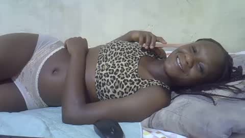 slim_girl3 online show from February 9, 2025, 11:58 am